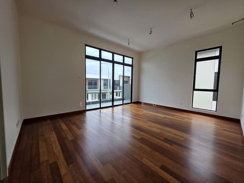 Semi-Detached House for Sale in Taman Sutera Utama (Skudai) - Elvis Ku - Living Room - PropertyGuru.com.my