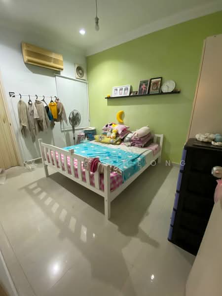 2-storey Terraced House for Sale in Saujana Damansara (Damansara Damai) - Yanis Cheong - Bedroom - PropertyGuru.com.my