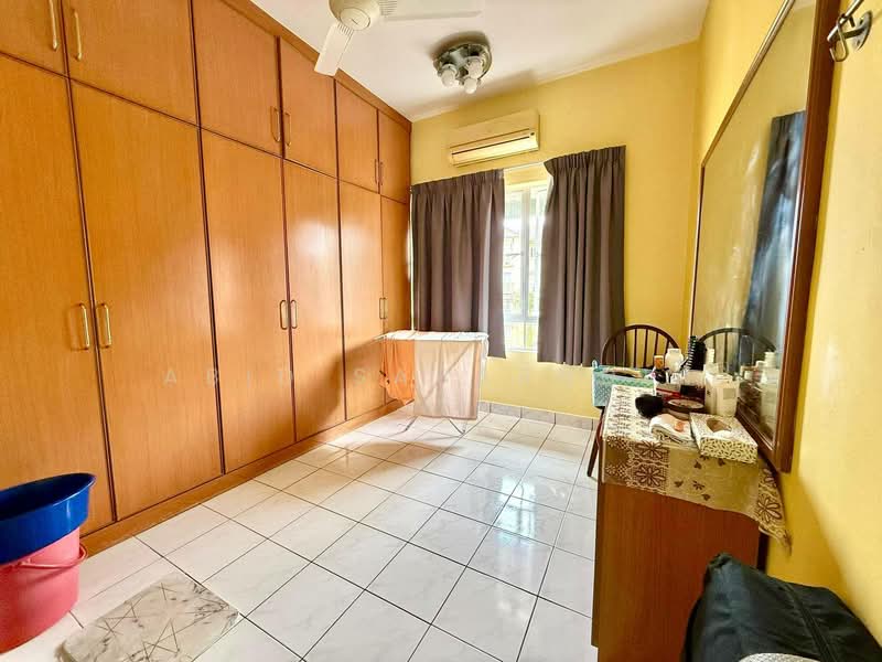 Pangsapuri untuk Dijual di Prima Court - Abid Sabarudin - Bedroom - PropertyGuru.com.my