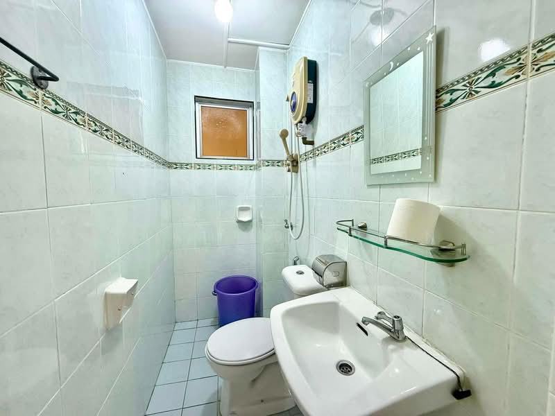 Pangsapuri untuk Dijual di Prima Court - Abid Sabarudin - Bathroom - PropertyGuru.com.my