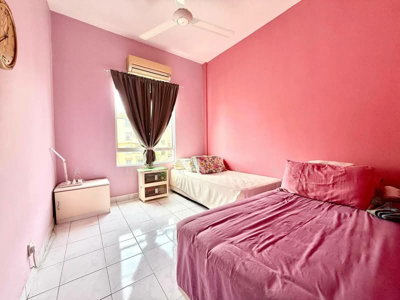 Pangsapuri untuk Dijual di Prima Court - Abid Sabarudin - Bedroom - PropertyGuru.com.my