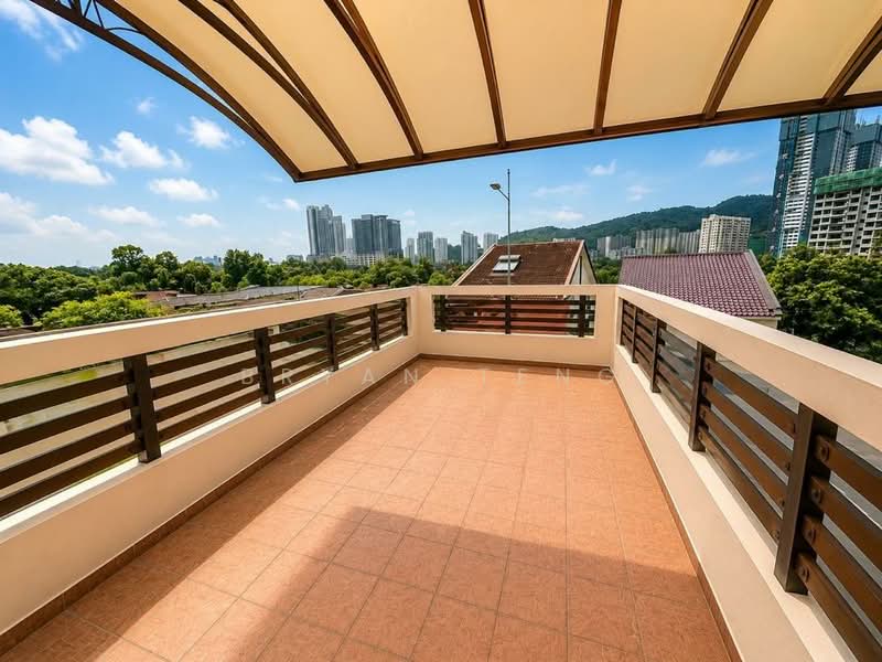 Rumah Teres 2 Tingkat untuk Dijual di Farlim (Ayer Itam) - Bryan Teng - Balcony - PropertyGuru.com.my