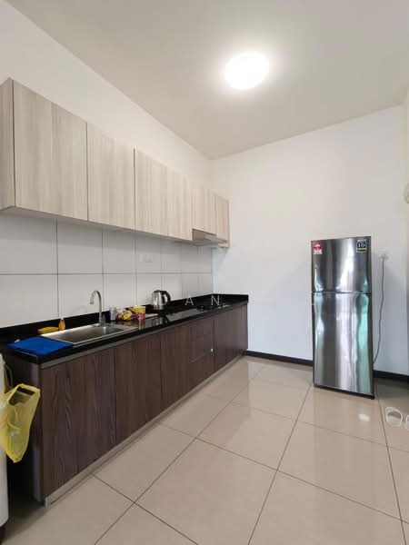 Service Residence for Rent at Molek Regency - Jordan Kau - PropertyGuru.com.my