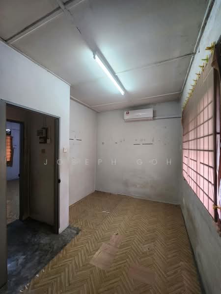 Rumah Teres 2 Tingkat untuk Dijual di Taman Johor Jaya (Johor Bahru) - Joseph Goh - Interior - PropertyGuru.com.my
