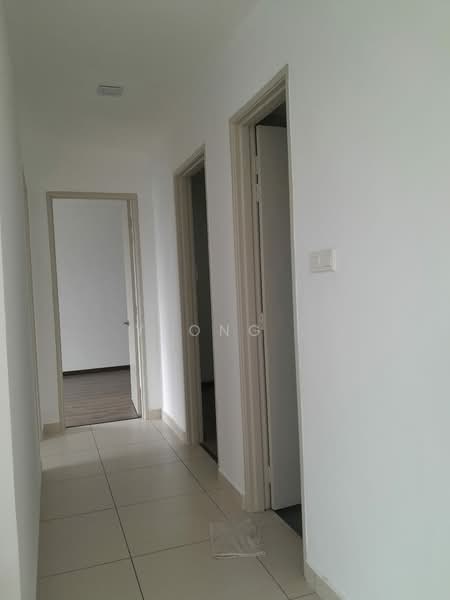 Condominium for Sale at Cristal Serin Residence - Yeong . - Corridor - PropertyGuru.com.my