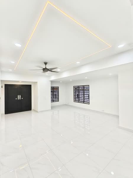 Rumah Teres 1 Tingkat untuk Dijual di Taman Desa Jaya (Johor Bahru) - Elvis Ku - Entrance - PropertyGuru.com.my