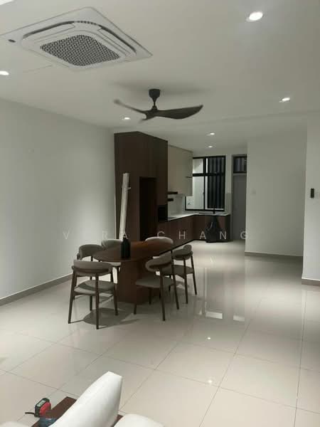 Rumah Teres untuk Disewa di Taman Ponderosa (Johor Bahru) - Vera Chang - Dining Room - PropertyGuru.com.my