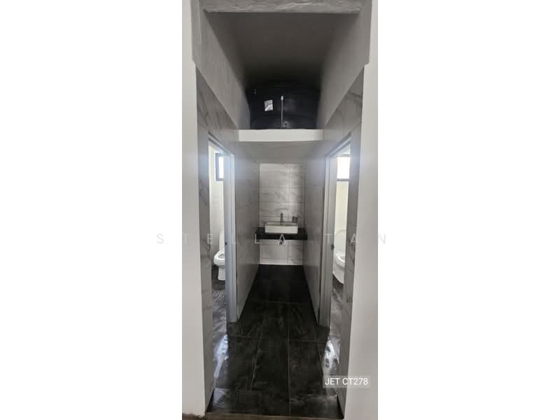 Shop for Rent in Taman Bayu Perdana (Klang) - Stella Tan - Bathroom - PropertyGuru.com.my
