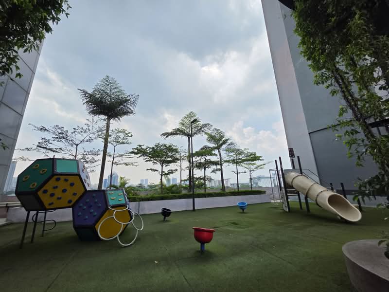 Service Residence for Sale at D'Latour - Yit Kam Choo - PropertyGuru.com.my