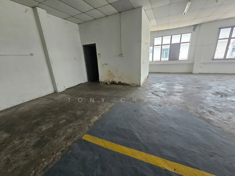 Semi-D Factory for Rent in Klang (Selangor) - Tony Cham - Interior - PropertyGuru.com.my
