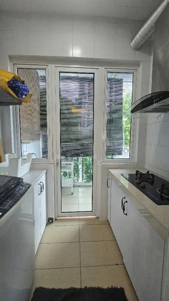 Rumah Teres 3.5 Tingkat untuk Disewa di Segambut (Kuala Lumpur) - Jasemin Chia - Kitchen - PropertyGuru.com.my