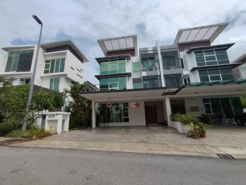 Semi-Detached House for Sale in Cyberjaya (Selangor) - Yeong . - Exterior - PropertyGuru.com.my