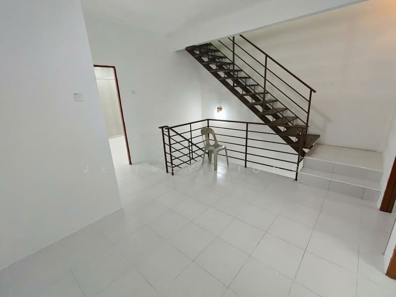 2.5-storey Terraced House for Sale in Kelapa Sawit (Kulai) - Jeffrey Kiong - Interior - PropertyGuru.com.my