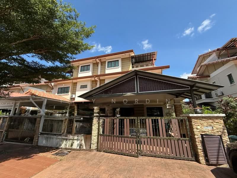 Rumah Berkembar untuk Disewa di Taman Seri Mutiara (Bangi) - Taty Nordin - Exterior - PropertyGuru.com.my