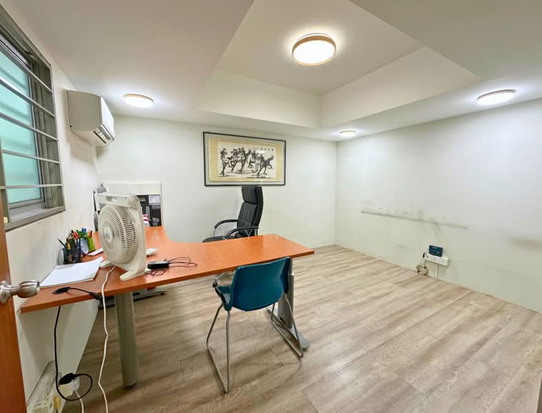 Rumah Teres 2.5 Tingkat untuk Dijual di Ampang (Selangor) - Marilyn Khor - Study - PropertyGuru.com.my