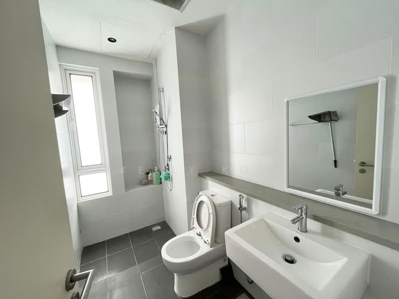 3-storey Terraced House for Sale in Tamansari (Rawang) - Kelly Kok - PropertyGuru.com.my