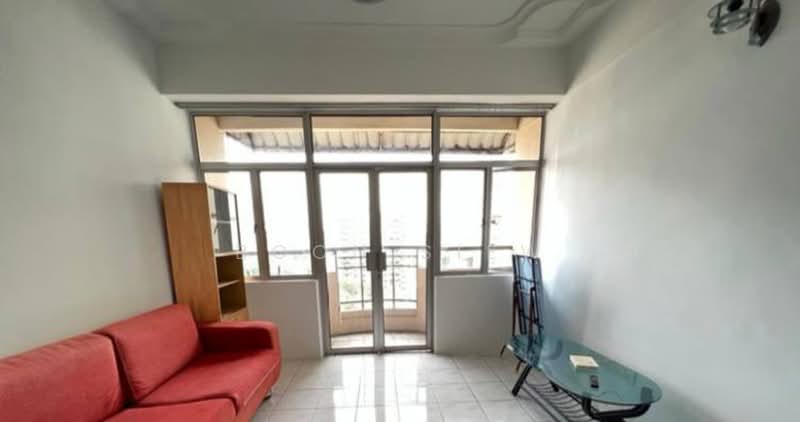 Pangsapuri untuk Disewa di Taman Jubilee Phase 5 - Boon Siew - Living Room - PropertyGuru.com.my