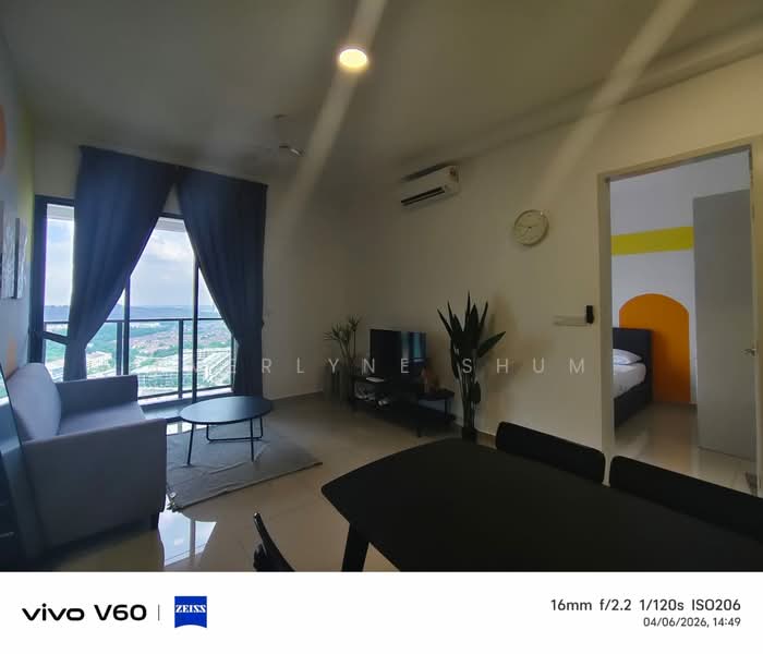 Servis Apartment untuk Disewa di Suria Garden - Emerlyne Shum - Living Room - PropertyGuru.com.my