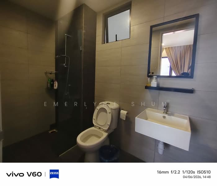 Servis Apartment untuk Disewa di Suria Garden - Emerlyne Shum - Bathroom - PropertyGuru.com.my