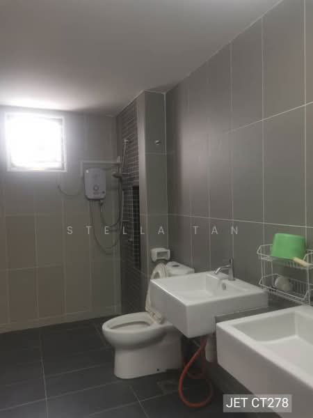 Rumah Berkembar untuk Disewa di Klang (Selangor) - Stella Tan - Bathroom - PropertyGuru.com.my