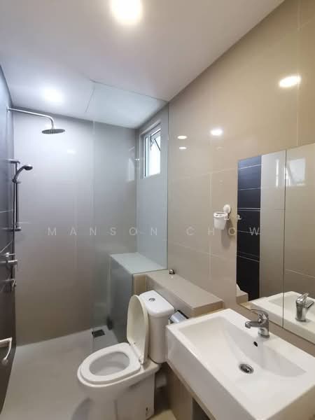 Servis Apartment untuk Disewa di Desa Green - Manson Chow - Bathroom - PropertyGuru.com.my