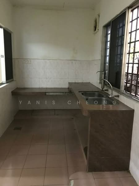 2-storey Terraced House for Sale in Bandar Menjalara (Kuala Lumpur) - Yanis Cheong - Kitchen - PropertyGuru.com.my