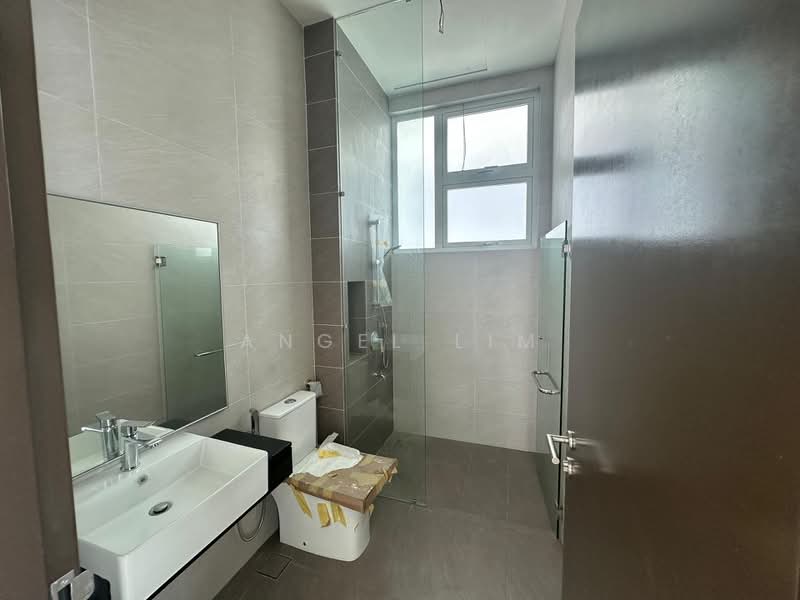 Rumah Berkembar untuk Dijual di Taman Ponderosa (Johor Bahru) - Angel Lim - Bathroom - PropertyGuru.com.my