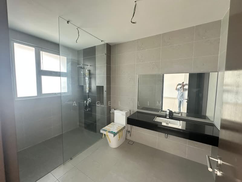 Rumah Berkembar untuk Dijual di Taman Ponderosa (Johor Bahru) - Angel Lim - Bathroom - PropertyGuru.com.my