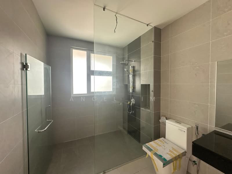 Rumah Berkembar untuk Dijual di Taman Ponderosa (Johor Bahru) - Angel Lim - Bathroom - PropertyGuru.com.my
