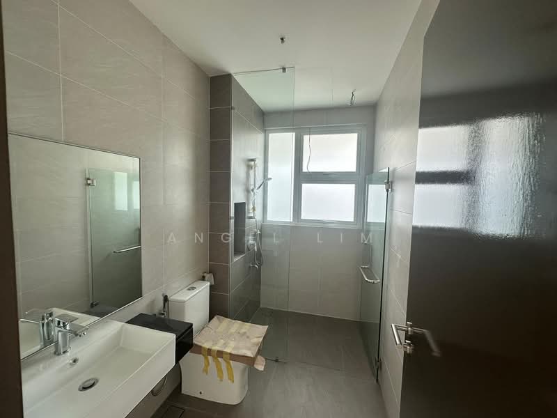 Rumah Berkembar untuk Dijual di Taman Ponderosa (Johor Bahru) - Angel Lim - Bathroom - PropertyGuru.com.my