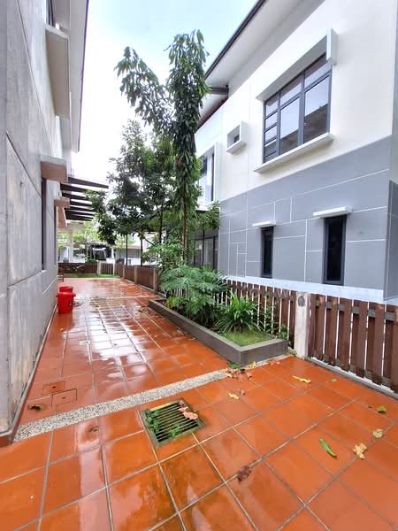Semi-Detached House for Sale in Seri Kembangan (Selangor) - Lily Siow - Exterior - PropertyGuru.com.my