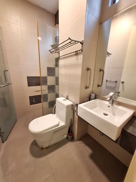 Semi-Detached House for Sale in Seri Kembangan (Selangor) - Lily Siow - Bathroom - PropertyGuru.com.my