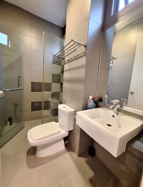 Semi-Detached House for Sale in Seri Kembangan (Selangor) - Lily Siow - Bathroom - PropertyGuru.com.my