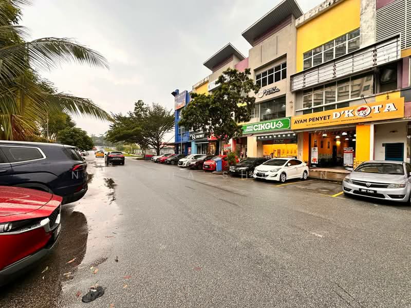 Kedai / Pejabat untuk Dijual di Seksyen 7 (Shah Alam) - Natasha Shadan - Exterior - PropertyGuru.com.my