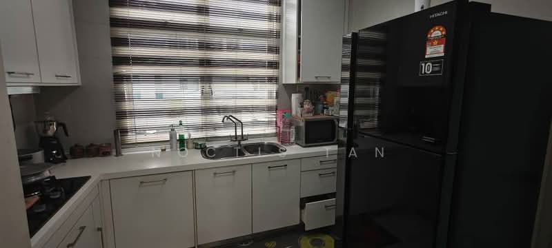 Kondominium untuk Disewa di The Seed Taman Sutera Utama - Noctis Tan - Kitchen - PropertyGuru.com.my
