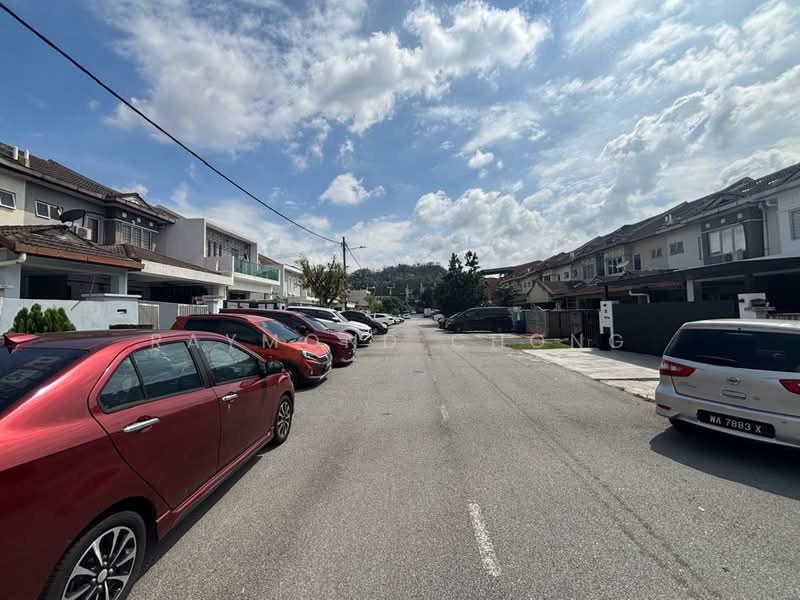 2-storey Terraced House for Sale in Taman Puncak Jalil (Seri Kembangan) - Raymond Chong - Exterior - PropertyGuru.com.my