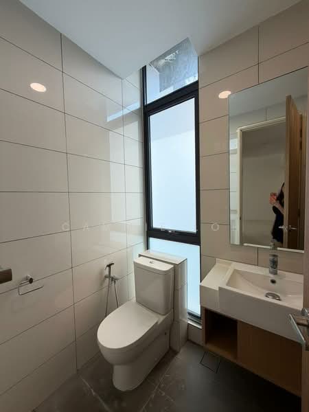 Service Residence for Rent at Avara - Cammie Loh - Bathroom - PropertyGuru.com.my
