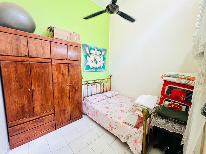 Rumah Teres 1 Tingkat untuk Dijual di Taman Pelangi Semenyih (Semenyih) - Nur Adibah Ishak - PropertyGuru.com.my