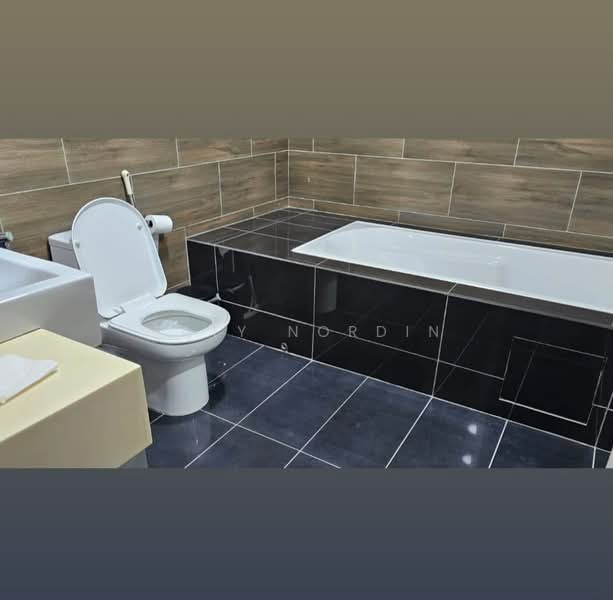 Kondominium untuk Dijual di The Reach @ Titiwangsa - Taty Nordin - Bathroom - PropertyGuru.com.my