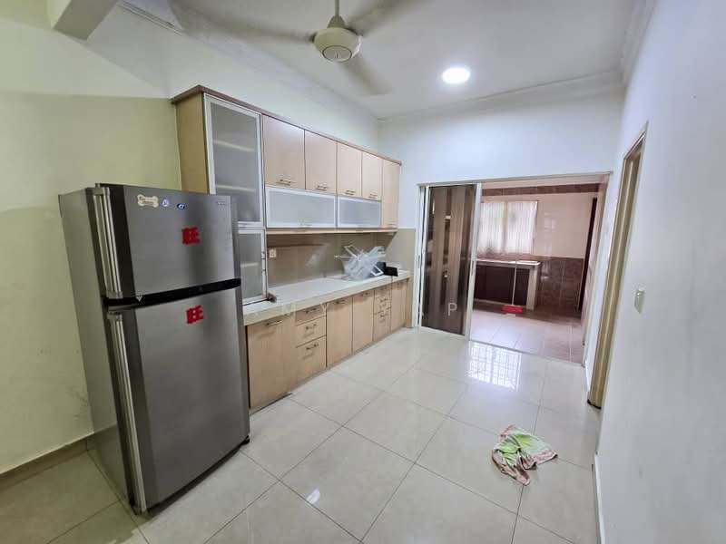 2-storey Terraced House for Sale in Taman Megah Kepong (Kepong) - Amy Yap - Kitchen - PropertyGuru.com.my