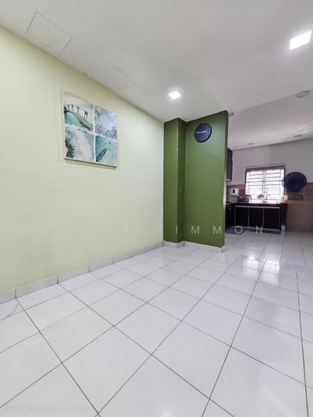 2-storey Terraced House for Sale in Bandar Baru Salak Tinggi (Sepang) - Jacob Simmon - Kitchen - PropertyGuru.com.my