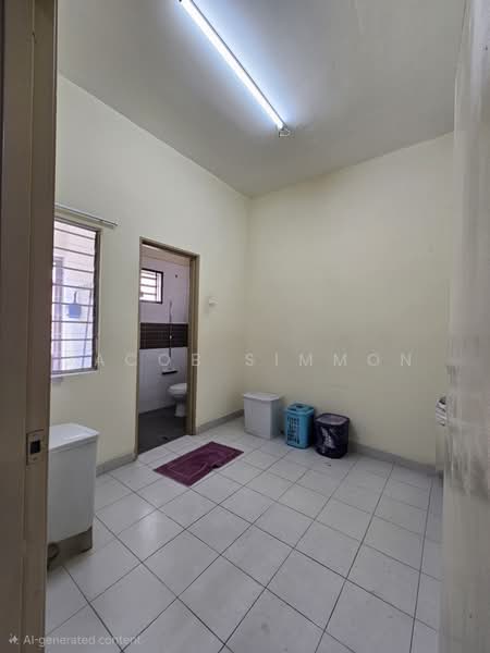 2-storey Terraced House for Sale in Bandar Baru Salak Tinggi (Sepang) - Jacob Simmon - Bathroom - PropertyGuru.com.my