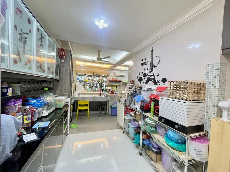 Rumah Teres 2 Tingkat untuk Dijual di Taman Mutiara Indah (Puchong) - Sa'a Nordin - Kitchen - PropertyGuru.com.my