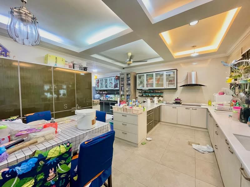 Rumah Teres 2 Tingkat untuk Dijual di Taman Mutiara Indah (Puchong) - Sa'a Nordin - Kitchen - PropertyGuru.com.my