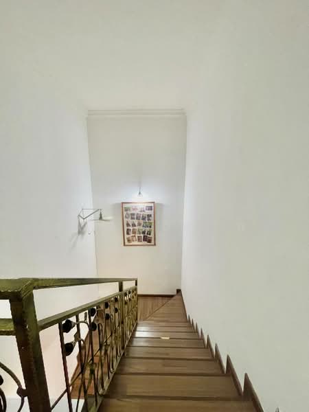 Rumah Teres 2 Tingkat untuk Dijual di Taman Mutiara Indah (Puchong) - Sa'a Nordin - Corridor - PropertyGuru.com.my