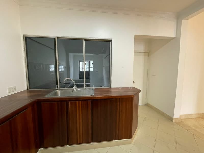Rumah Teres 2 Tingkat untuk Dijual di Usj 5 (Subang Jaya) - Pearly Gan - Kitchen - PropertyGuru.com.my