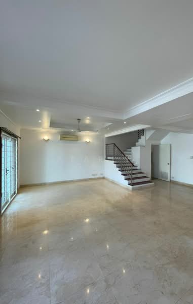 Rumah Teres 2 Tingkat untuk Dijual di Usj 5 (Subang Jaya) - Pearly Gan - Living Room - PropertyGuru.com.my