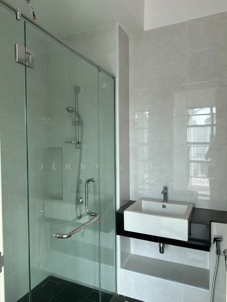 Rumah Teres 2 Tingkat untuk Dijual di Seberang Perai (Penang) - Jenny Leong - Bathroom - PropertyGuru.com.my