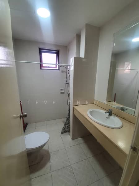 Condominium for Rent at Savanna Condominium - Steve Cheong - Bathroom - PropertyGuru.com.my