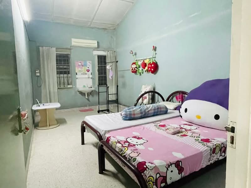 Rumah Teres untuk Dijual di Taman Tan Sai Gin (Bukit Mertajam) - Jane Ng - Bedroom - PropertyGuru.com.my